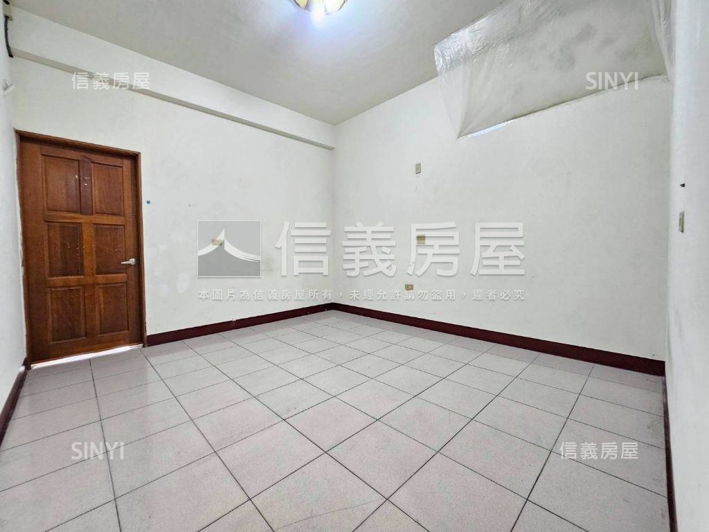 福興高照臨路透天房屋室內格局與周邊環境