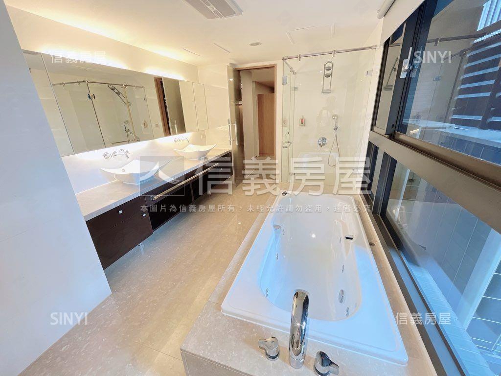 四季天韻！美裝潢露臺戶房屋室內格局與周邊環境