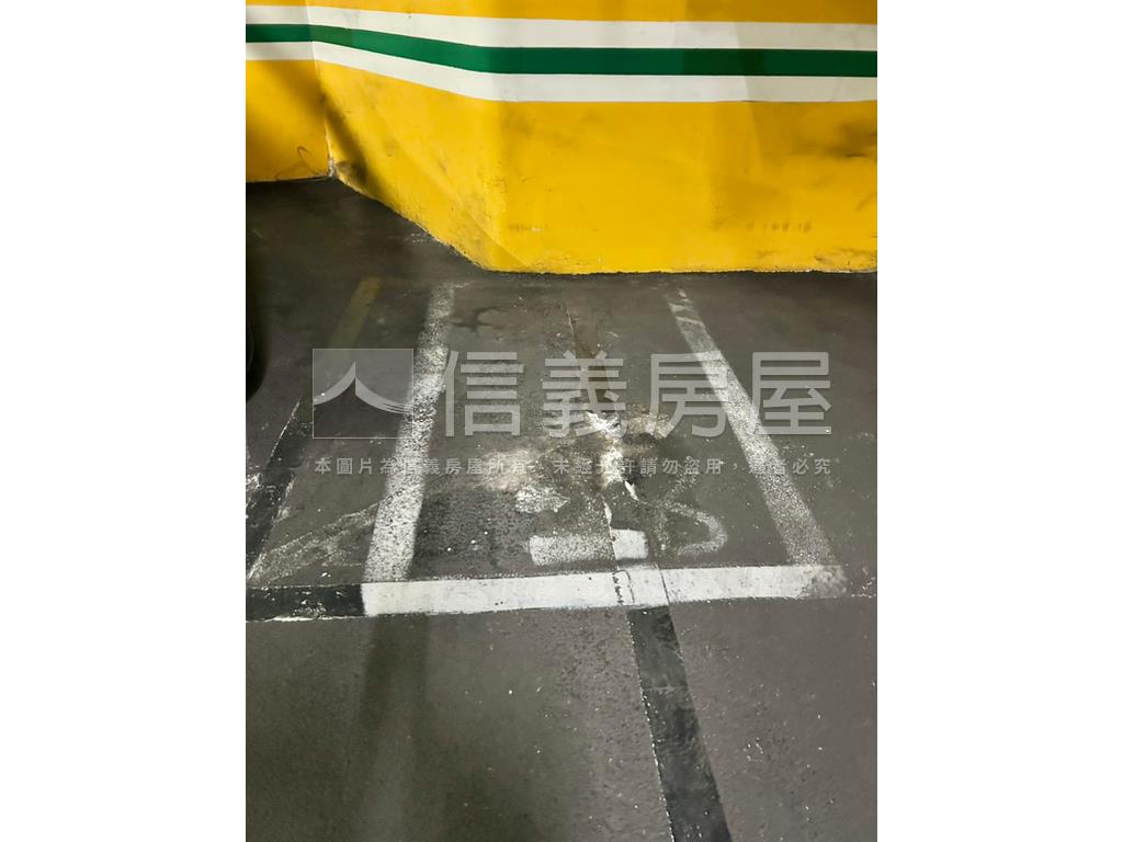 經典歐洲採光明亮三房車位房屋室內格局與周邊環境