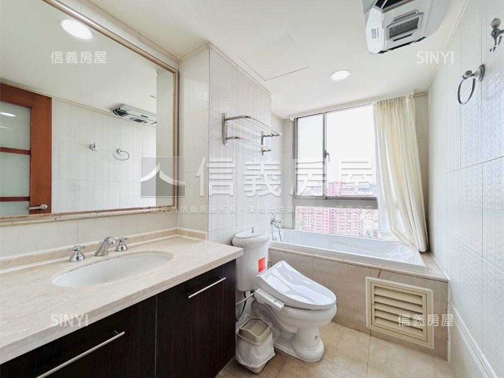 【遠東世界花園】三房車位房屋室內格局與周邊環境