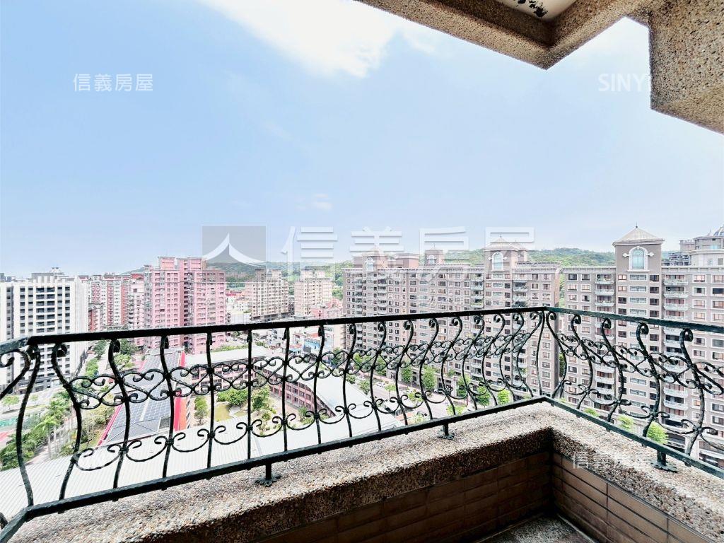 【遠東世界花園】三房車位房屋室內格局與周邊環境