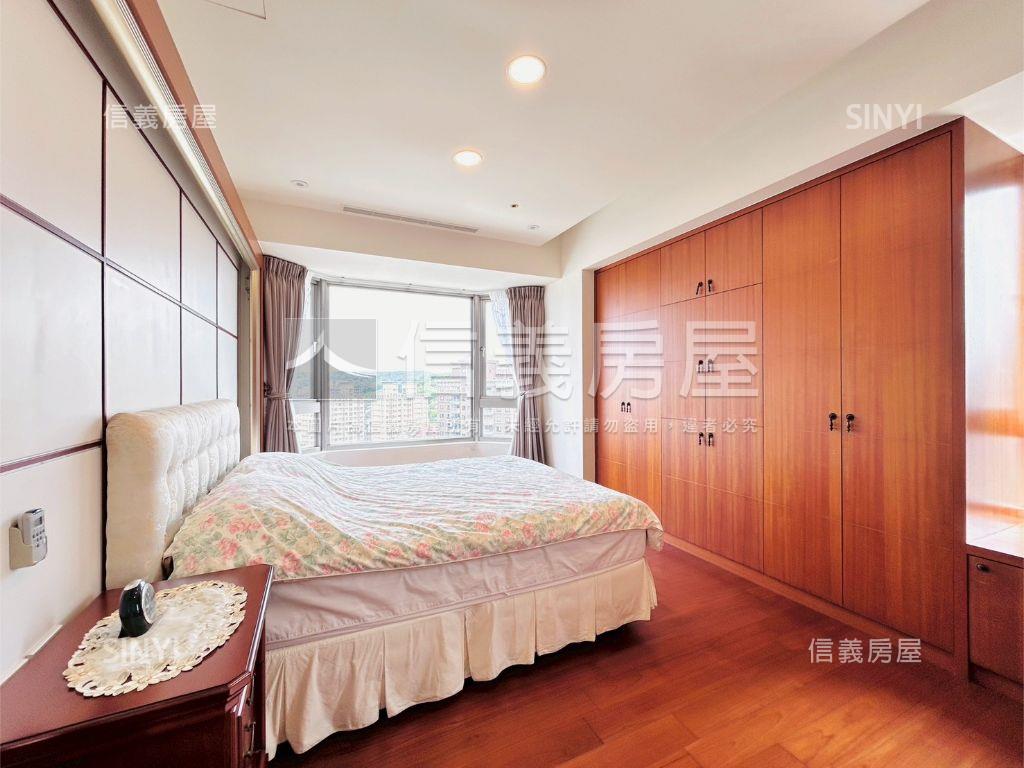 【遠東世界花園】三房車位房屋室內格局與周邊環境