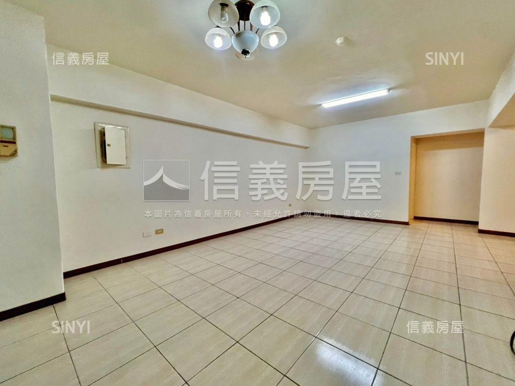 新市政中心旁捷運大四房房屋室內格局與周邊環境