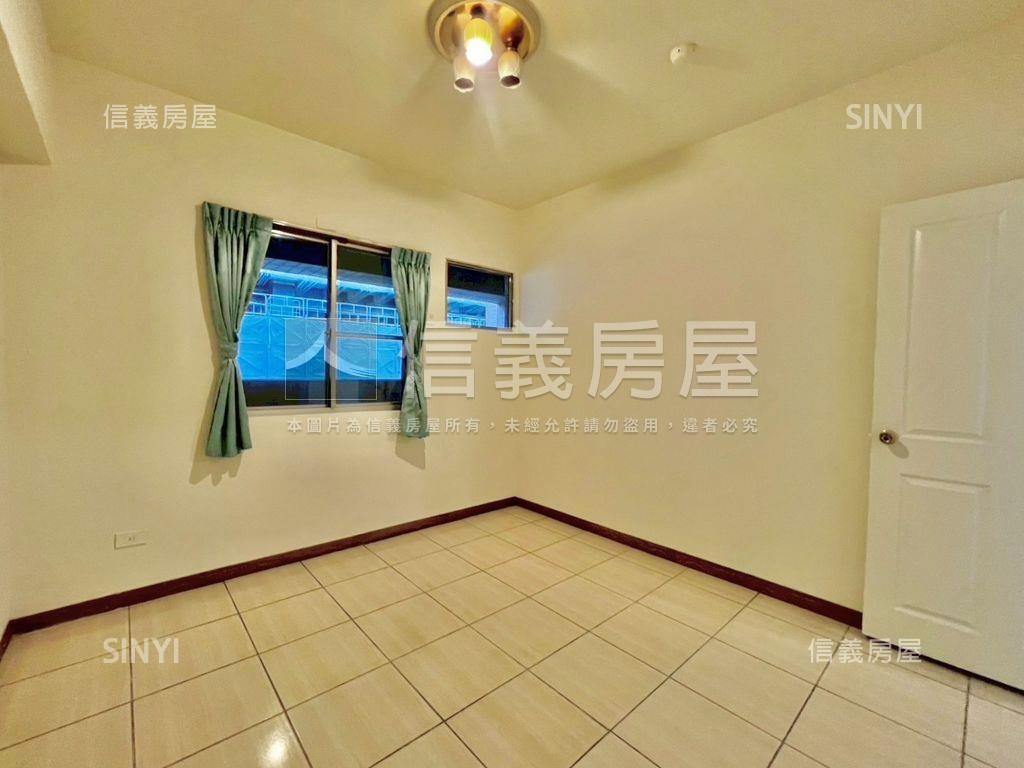 新市政中心旁捷運大四房房屋室內格局與周邊環境