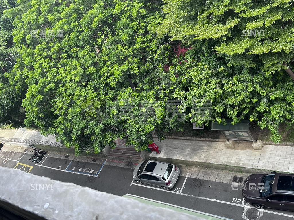 公園當鄰居淳樸美寓房屋室內格局與周邊環境