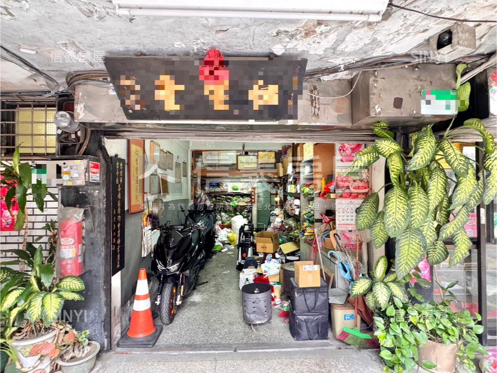 近未來廈安捷運店面工作室房屋室內格局與周邊環境