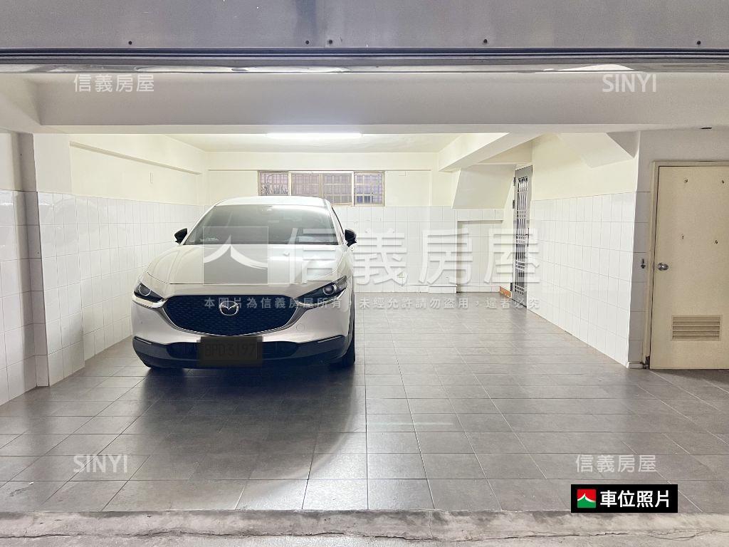 建平面寬車墅朝南舒適房屋室內格局與周邊環境