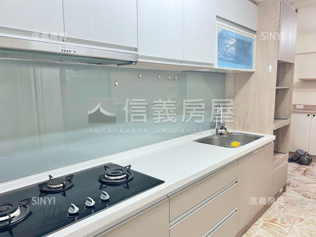 建平面寬車墅朝南舒適房屋室內格局與周邊環境