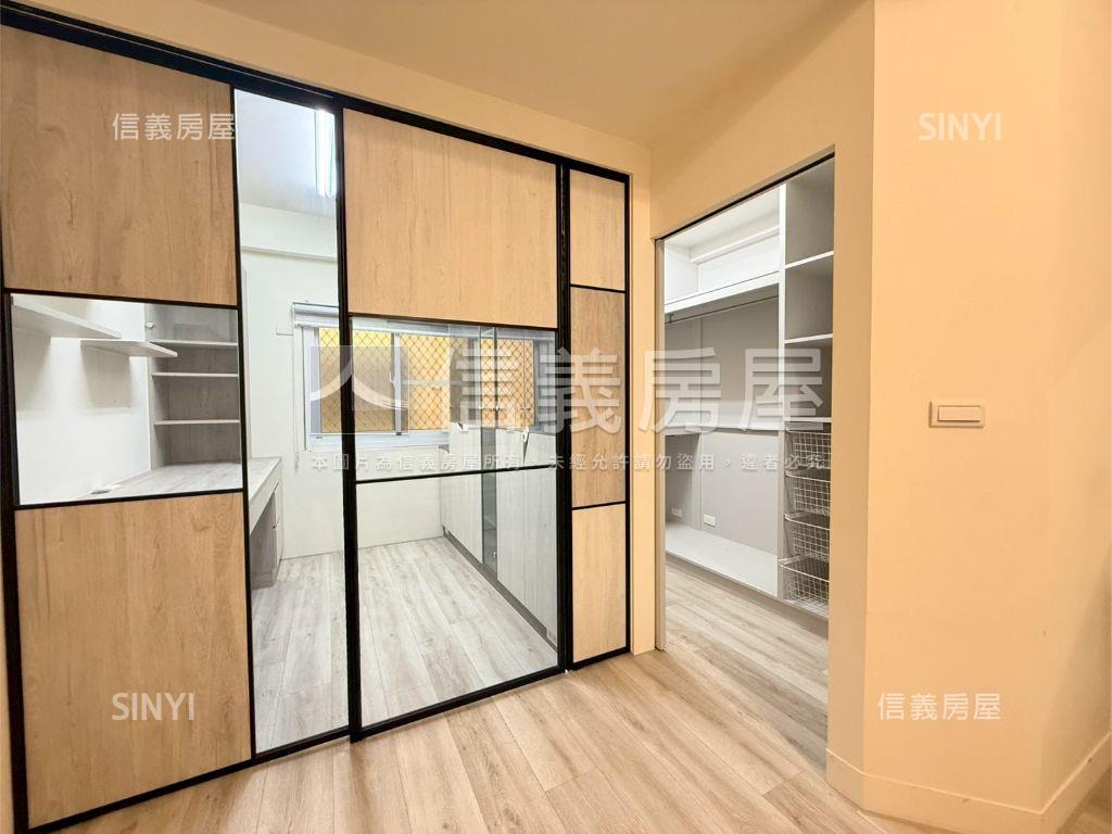 建平面寬車墅朝南舒適房屋室內格局與周邊環境