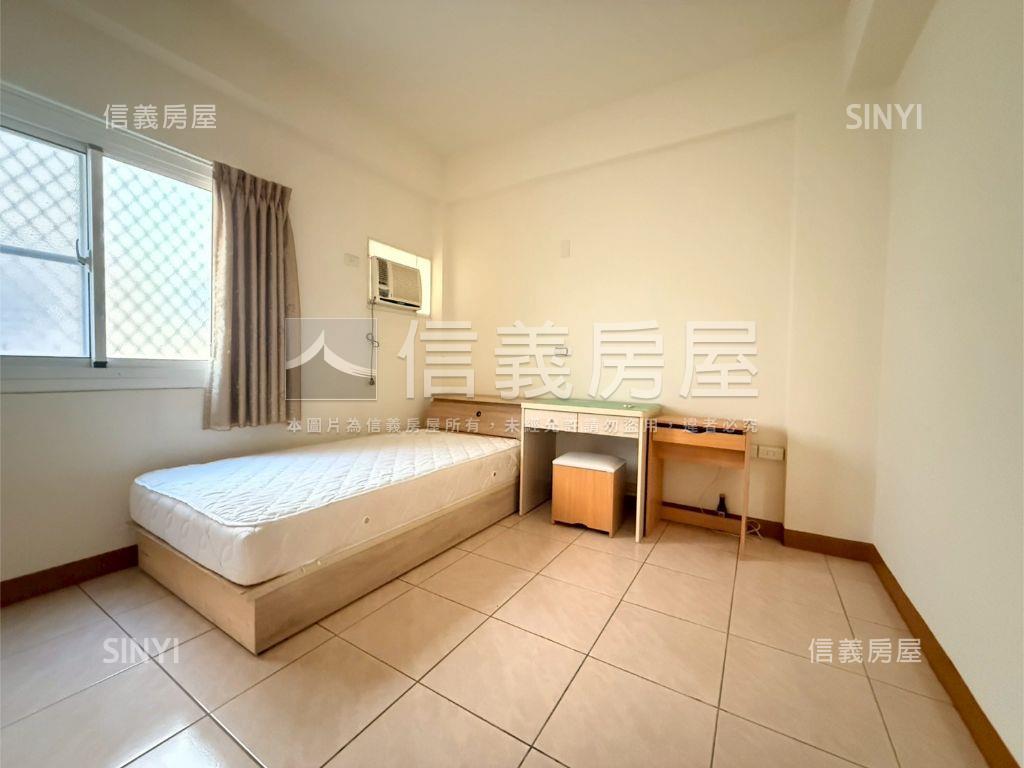 建平面寬車墅朝南舒適房屋室內格局與周邊環境