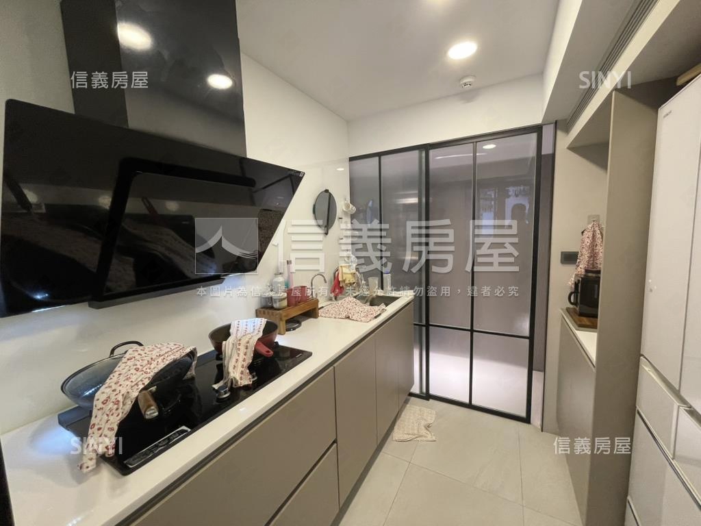 ＜新＞健康新城裝潢美宅房屋室內格局與周邊環境