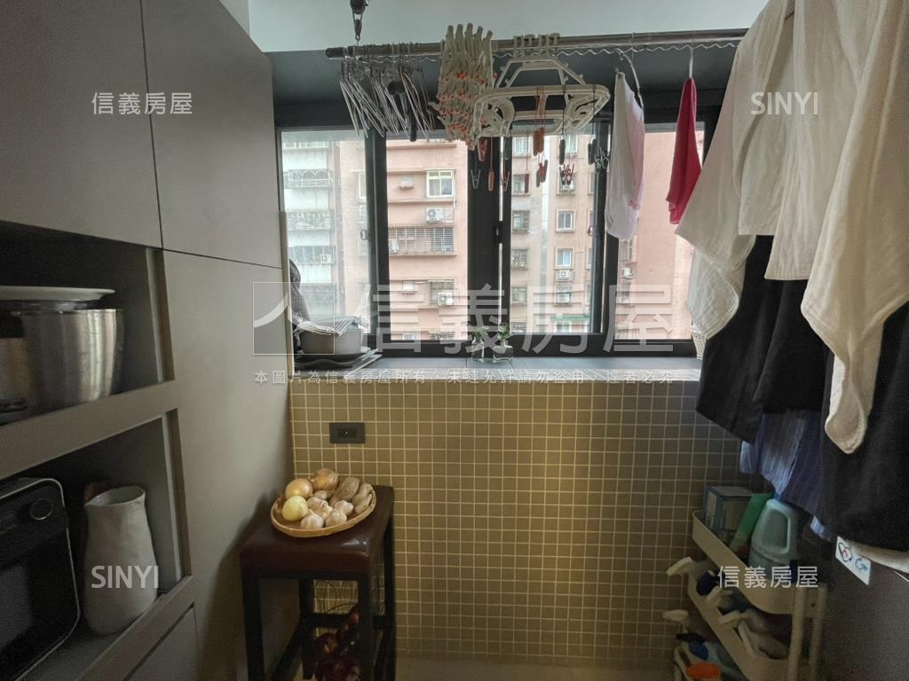 ＜新＞健康新城裝潢美宅房屋室內格局與周邊環境