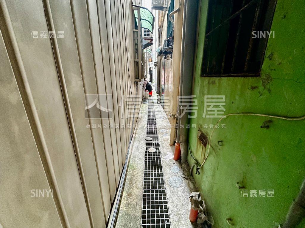瑞隆便利居｜邊間採光透店房屋室內格局與周邊環境