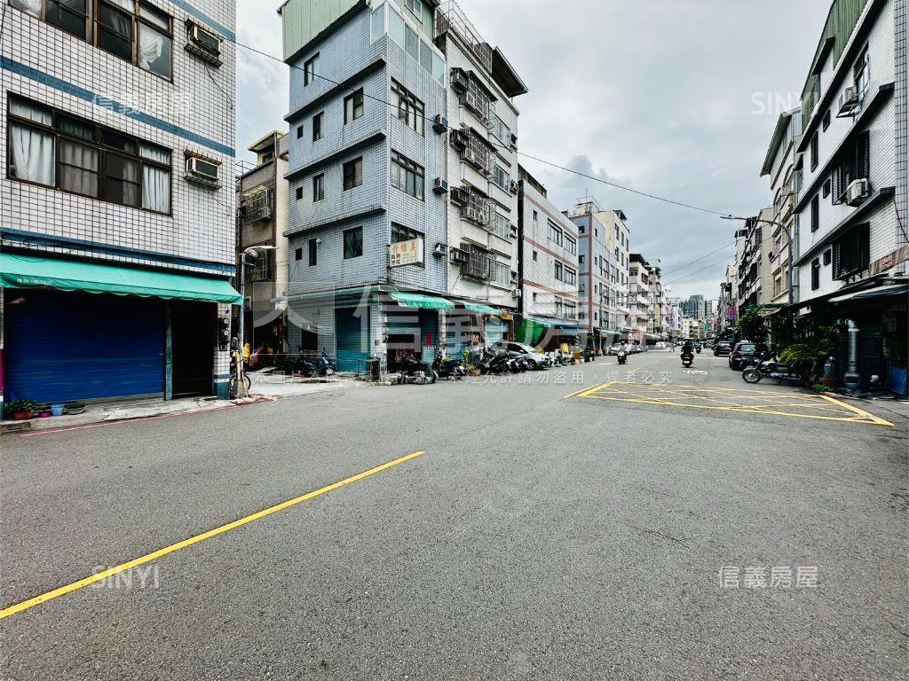 瑞隆便利居｜邊間採光透店房屋室內格局與周邊環境