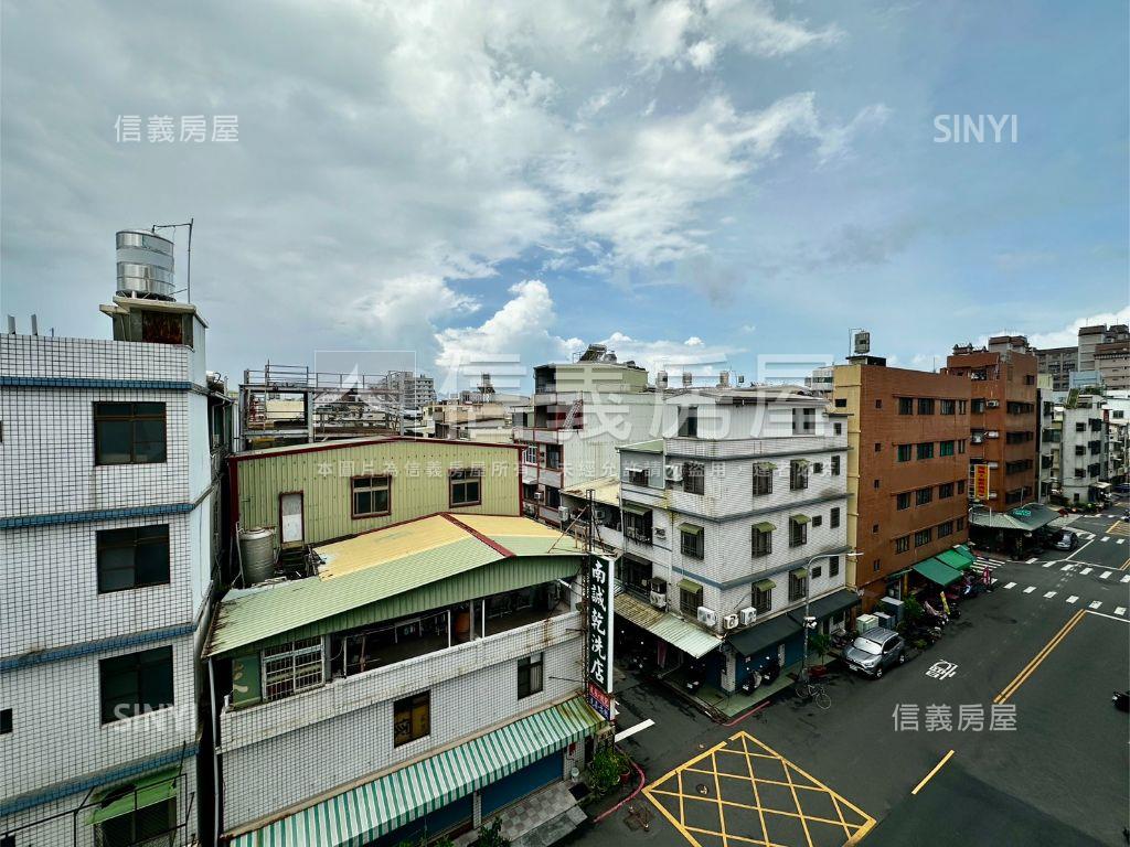 瑞隆便利居｜邊間採光透店房屋室內格局與周邊環境