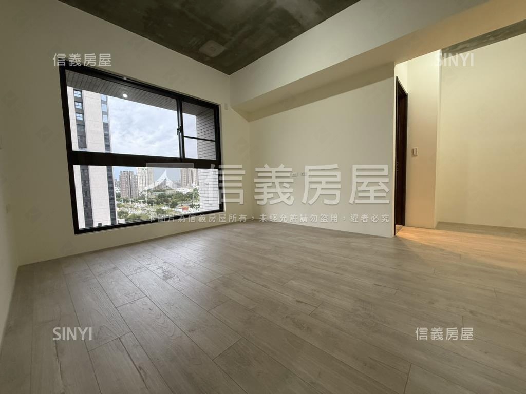 國泰ＭＯＳＴ四房雙平車房屋室內格局與周邊環境