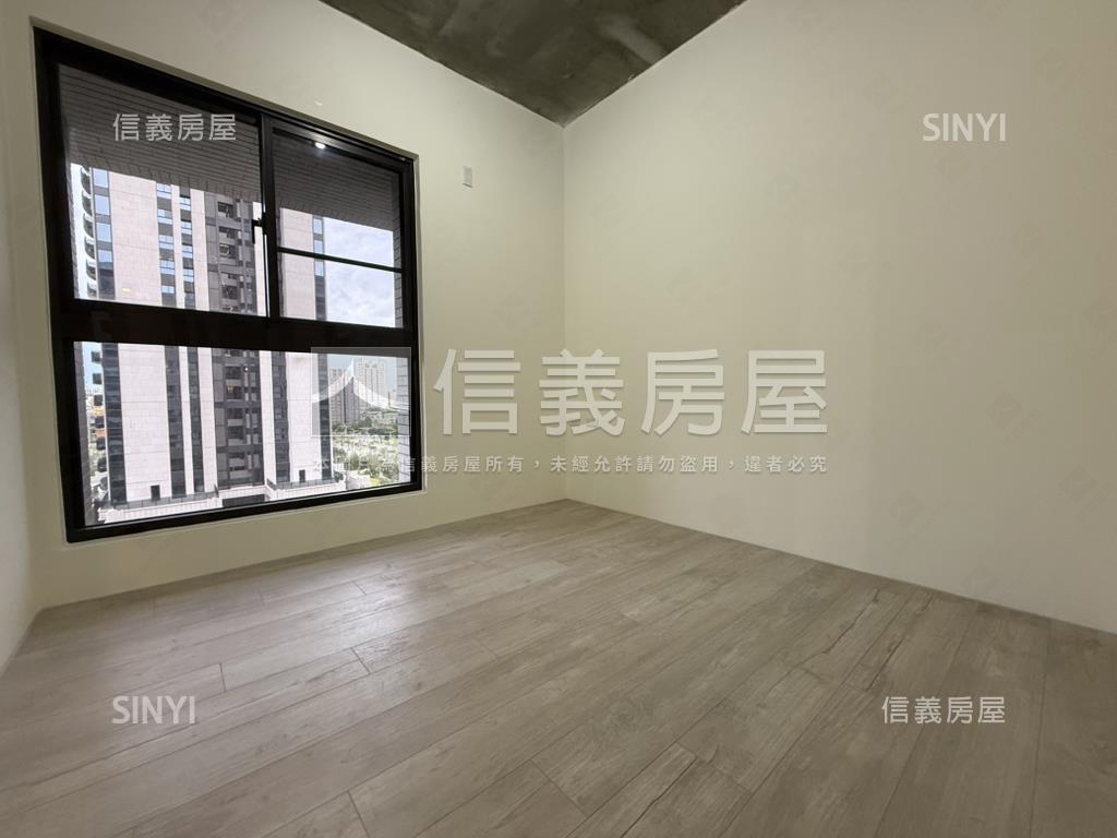 國泰ＭＯＳＴ四房雙平車房屋室內格局與周邊環境