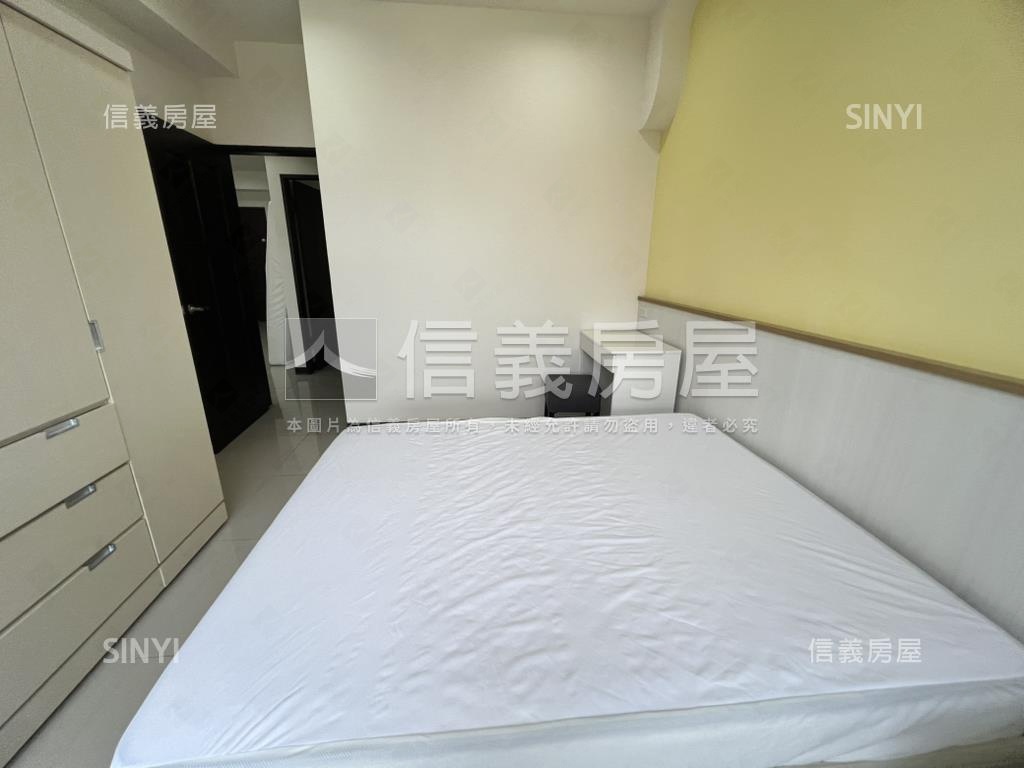 協和星視界次頂樓兩房車位房屋室內格局與周邊環境