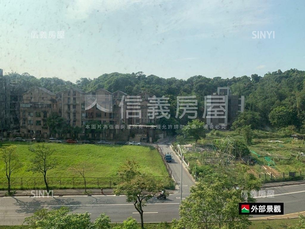 稀有綠華濃三房帶車位房屋室內格局與周邊環境