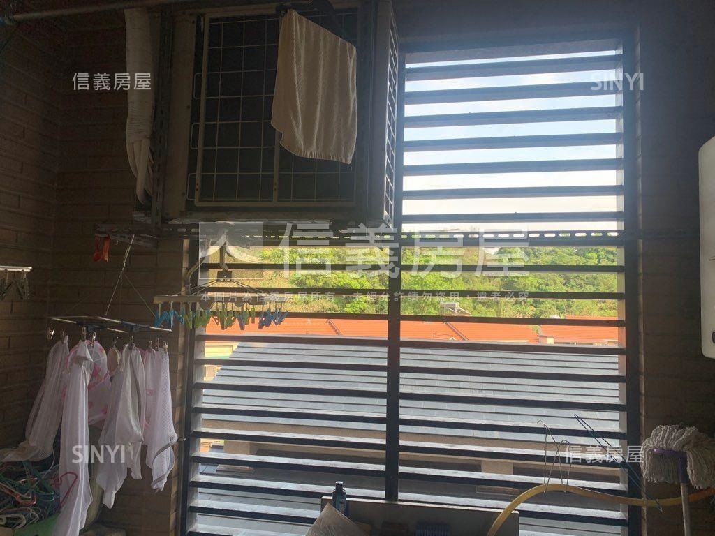 稀有綠華濃三房帶車位房屋室內格局與周邊環境