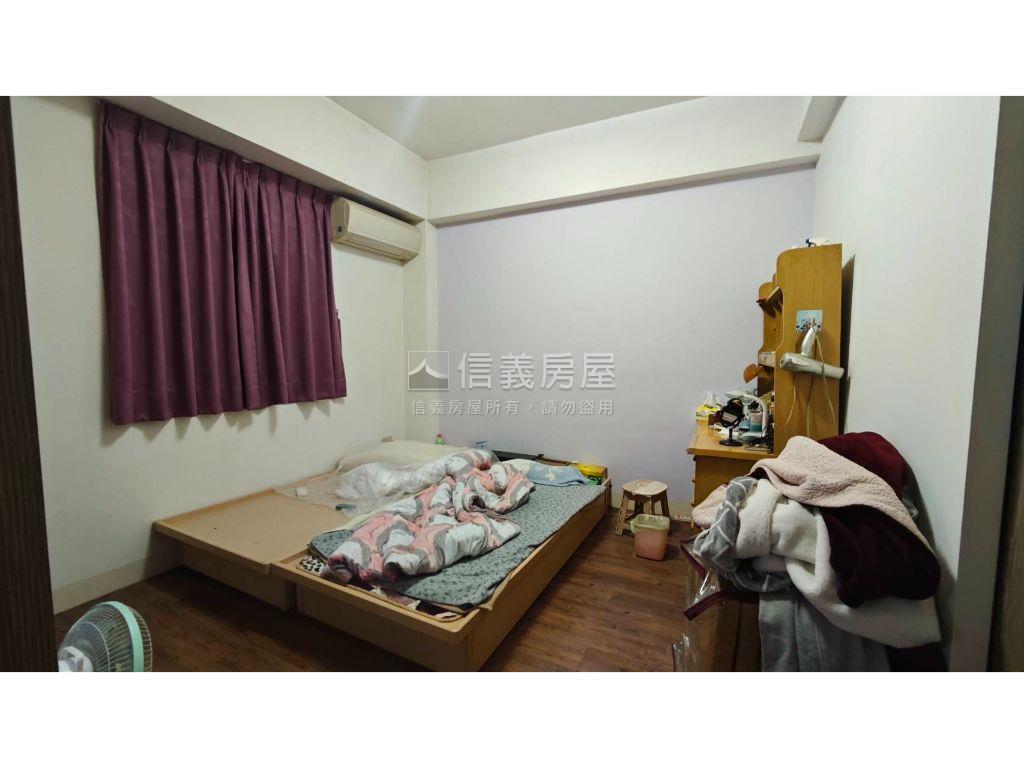 ☆實踐黃金庭院一樓房屋室內格局與周邊環境