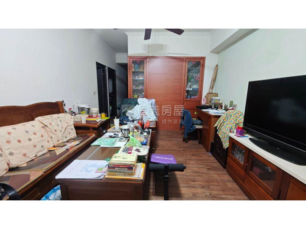 ☆實踐黃金庭院一樓房屋室內格局與周邊環境