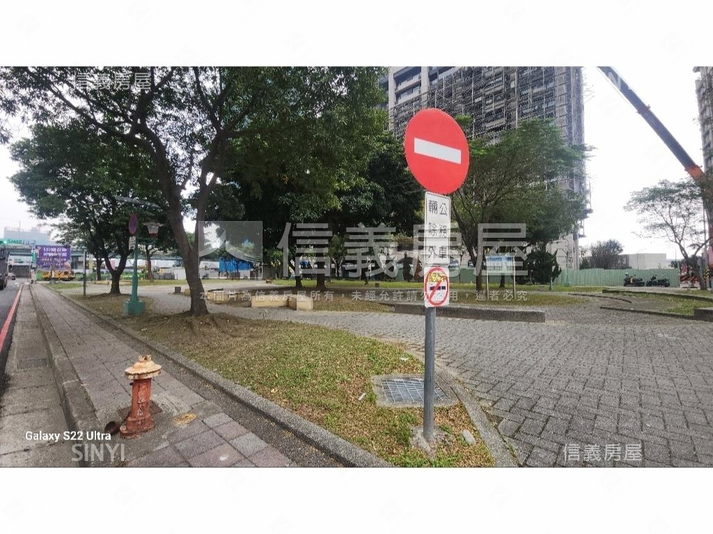 板橋華江面公園土地房屋室內格局與周邊環境