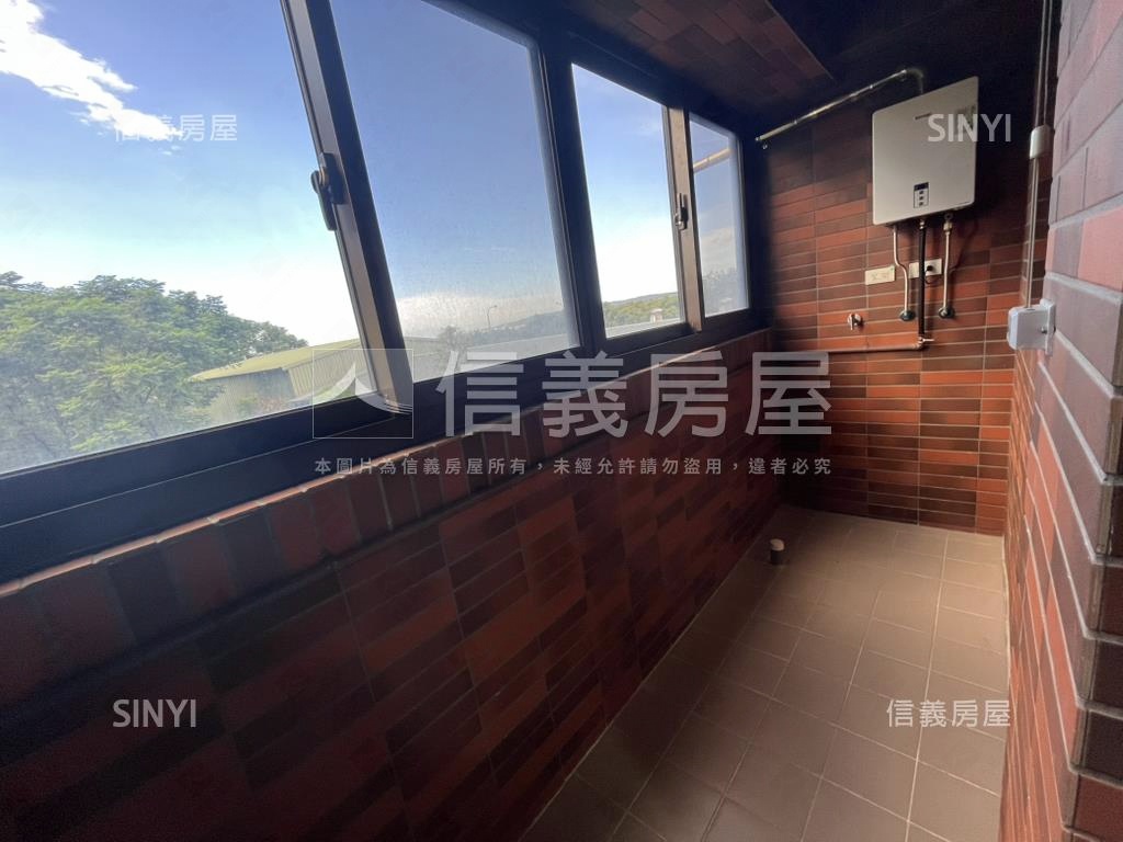 昕觀邸溫馨裝潢３房平車房屋室內格局與周邊環境