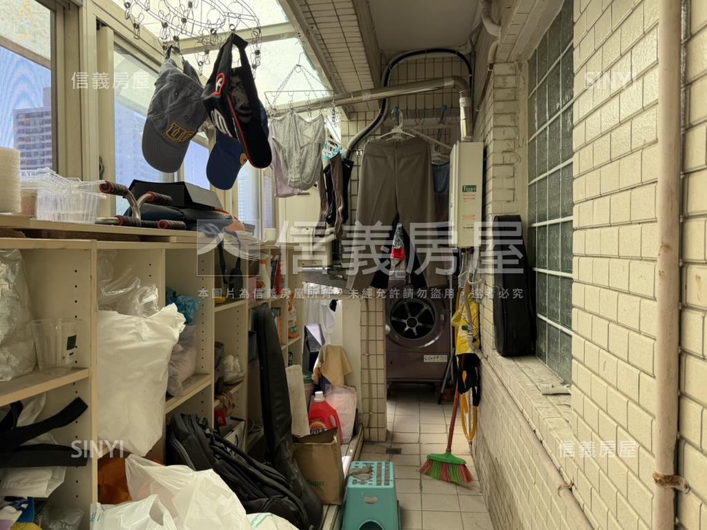 龍安龍門校園旁方正靓三房房屋室內格局與周邊環境