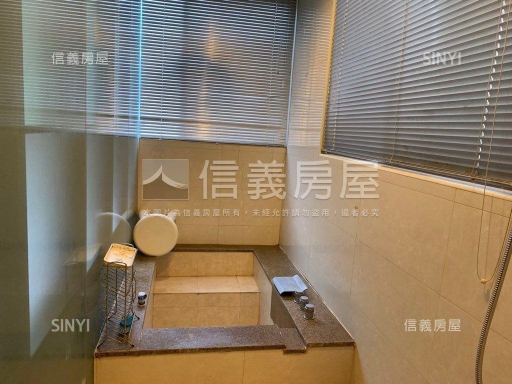附中菁選集附車位房屋室內格局與周邊環境