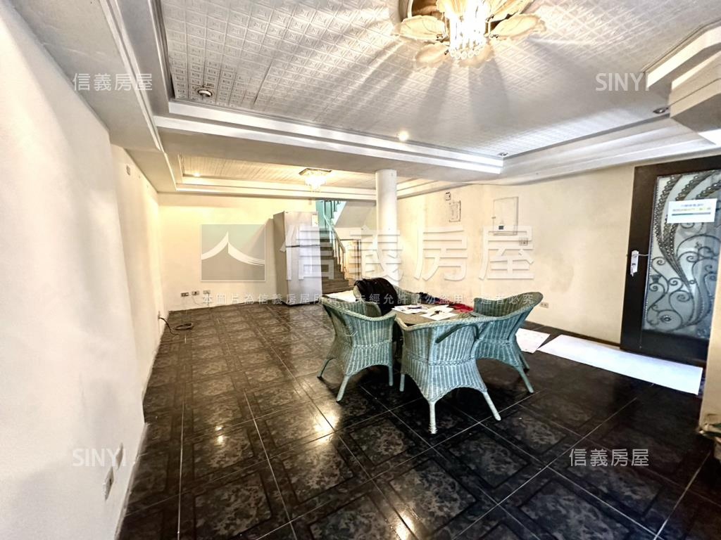 ☆小城透天別墅房屋室內格局與周邊環境