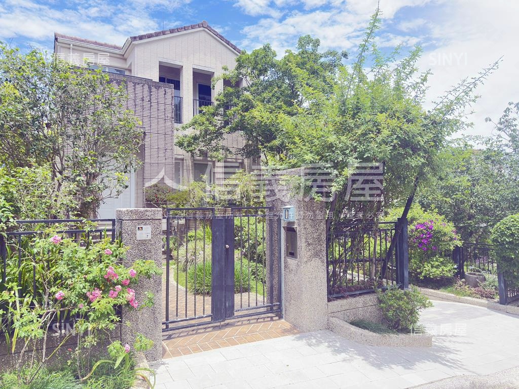 青山鎮景觀透天別墅房屋室內格局與周邊環境
