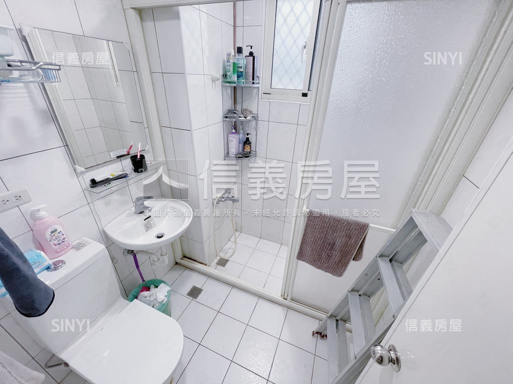 滿庭芳雙衛開窗＊飛閣流丹房屋室內格局與周邊環境