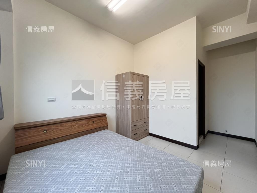 近南科間間套房傳統美墅房屋室內格局與周邊環境