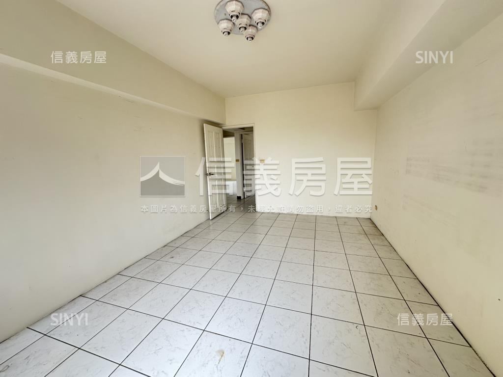 西屯中科視野四房平車房屋室內格局與周邊環境