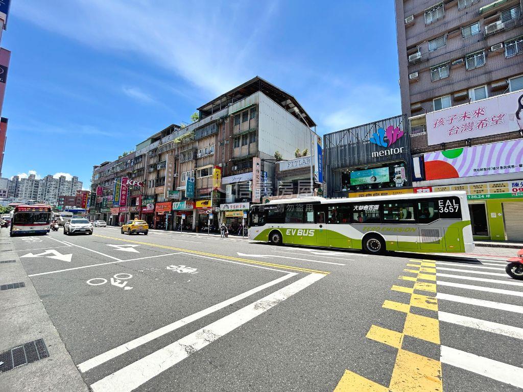 汐止康寧街大四房房屋室內格局與周邊環境