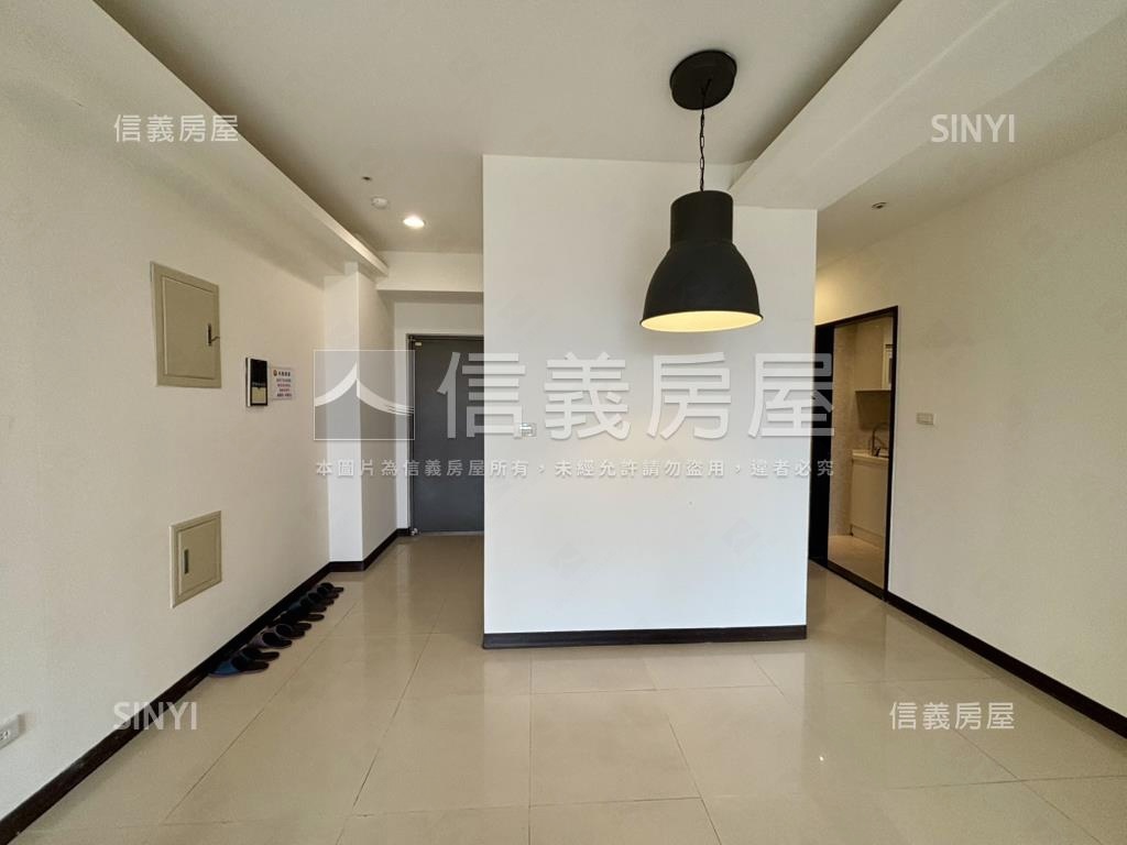 新橫濱制震朝南景觀三房房屋室內格局與周邊環境
