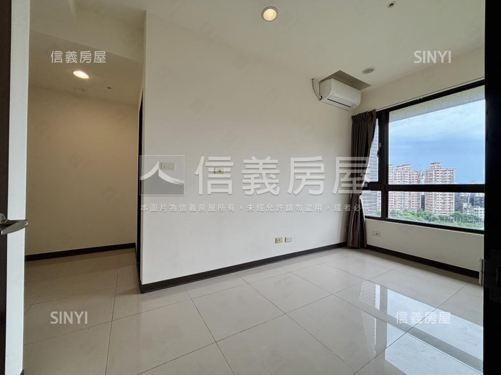 新橫濱制震朝南景觀三房房屋室內格局與周邊環境