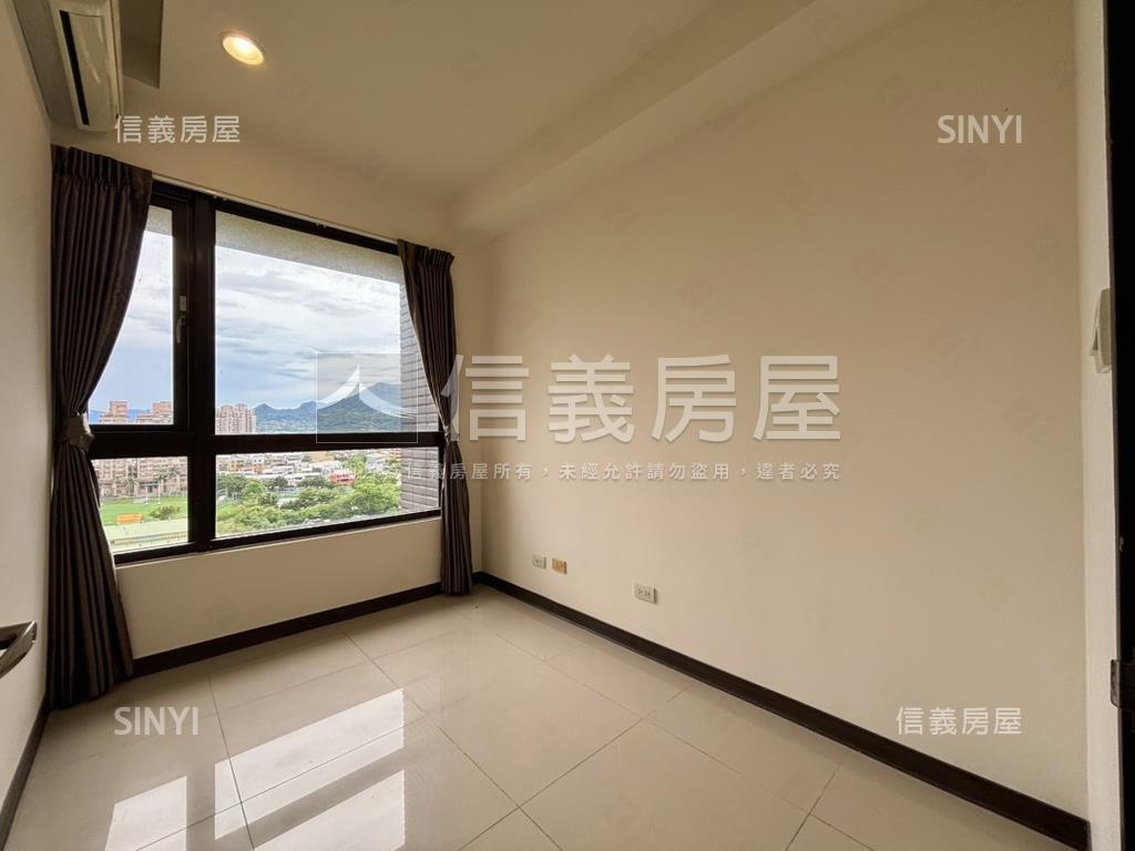 新橫濱制震朝南景觀三房房屋室內格局與周邊環境