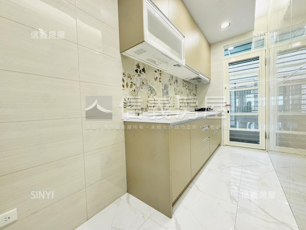 明志邊間三房裝潢美寓房屋室內格局與周邊環境