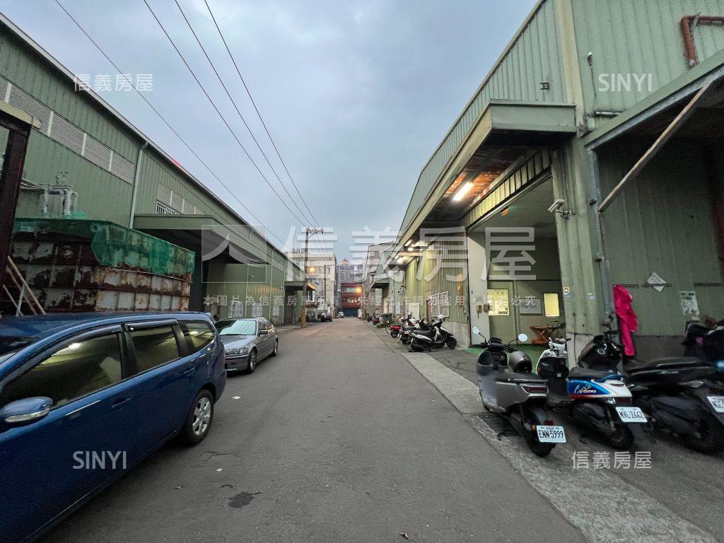 南崁３３３坪乙工旗艦廠辦房屋室內格局與周邊環境