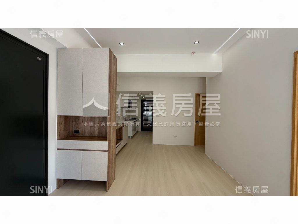 南崁精美三房車位房屋室內格局與周邊環境