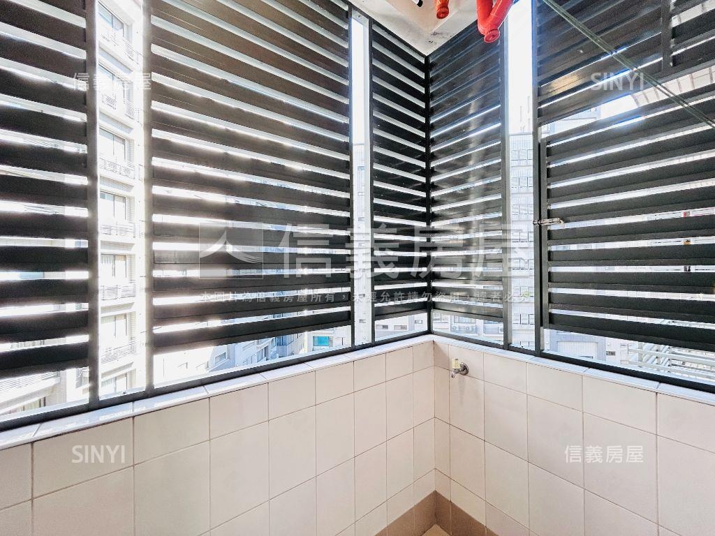 竹城富良野三房車位房屋室內格局與周邊環境