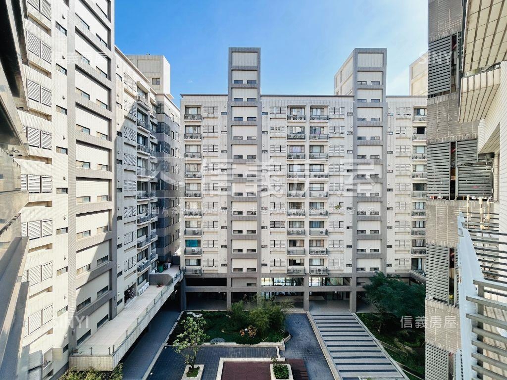 竹城富良野三房車位房屋室內格局與周邊環境