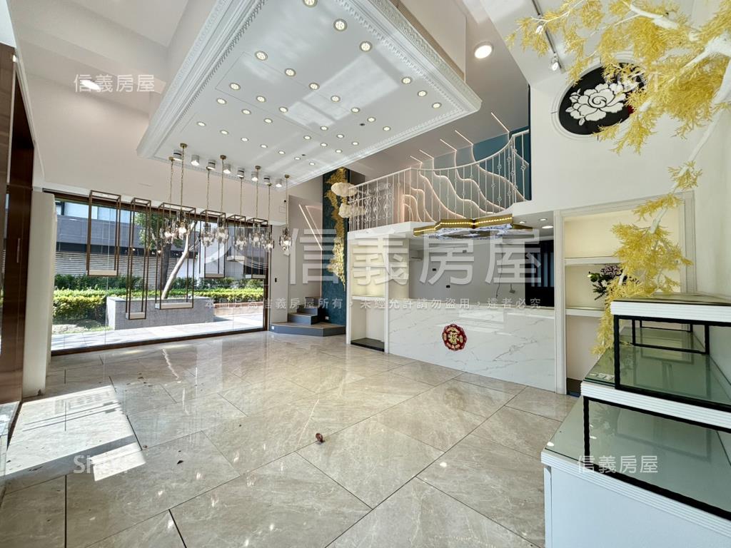 遠雄大面寬三角窗金鑽店面房屋室內格局與周邊環境