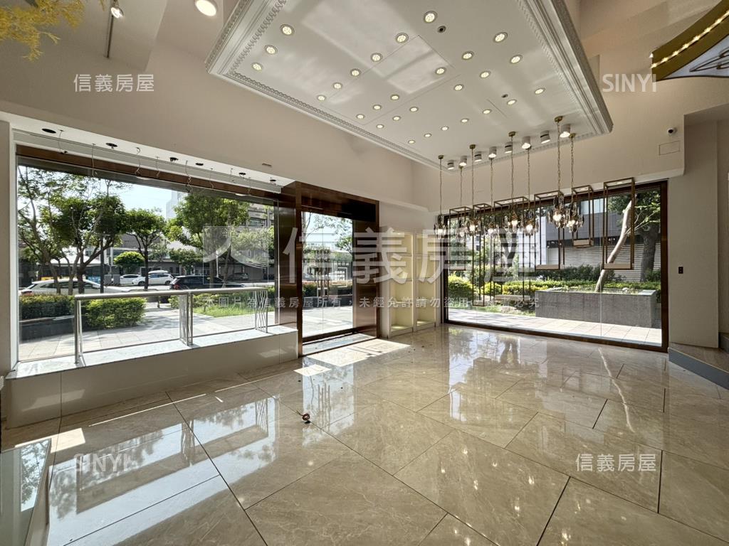 遠雄大面寬三角窗金鑽店面房屋室內格局與周邊環境