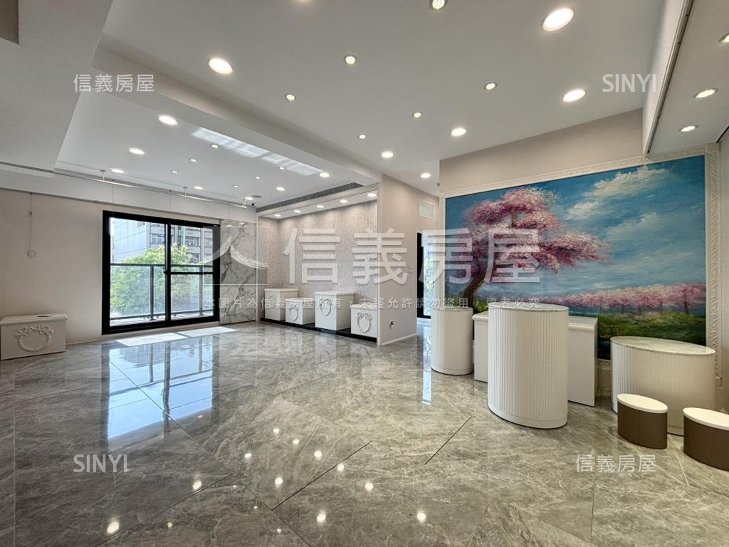 遠雄大面寬三角窗金鑽店面房屋室內格局與周邊環境