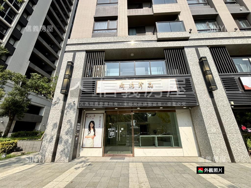 遠雄大面寬三角窗金鑽店面房屋室內格局與周邊環境