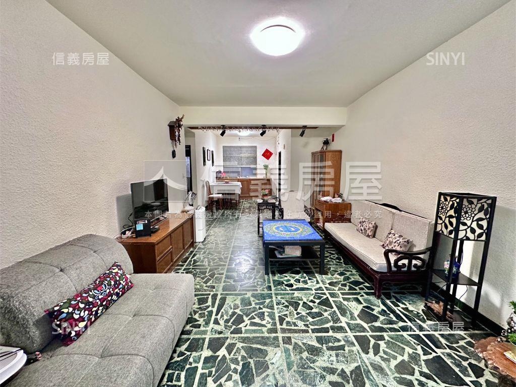 ★專任★中央路一樓大庭院房屋室內格局與周邊環境