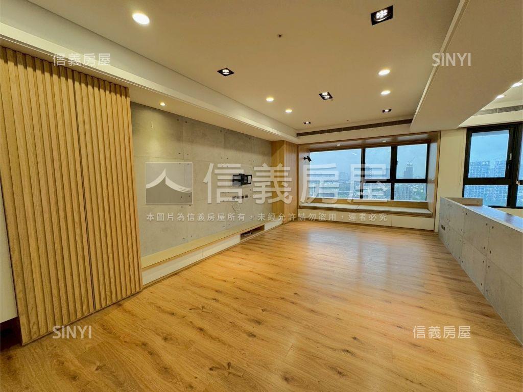 國聚花園四改三房視野戶房屋室內格局與周邊環境